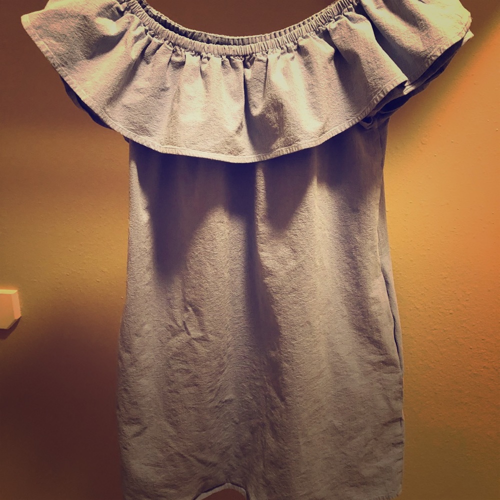 Tommy Hilfiger off the shoulder dress!